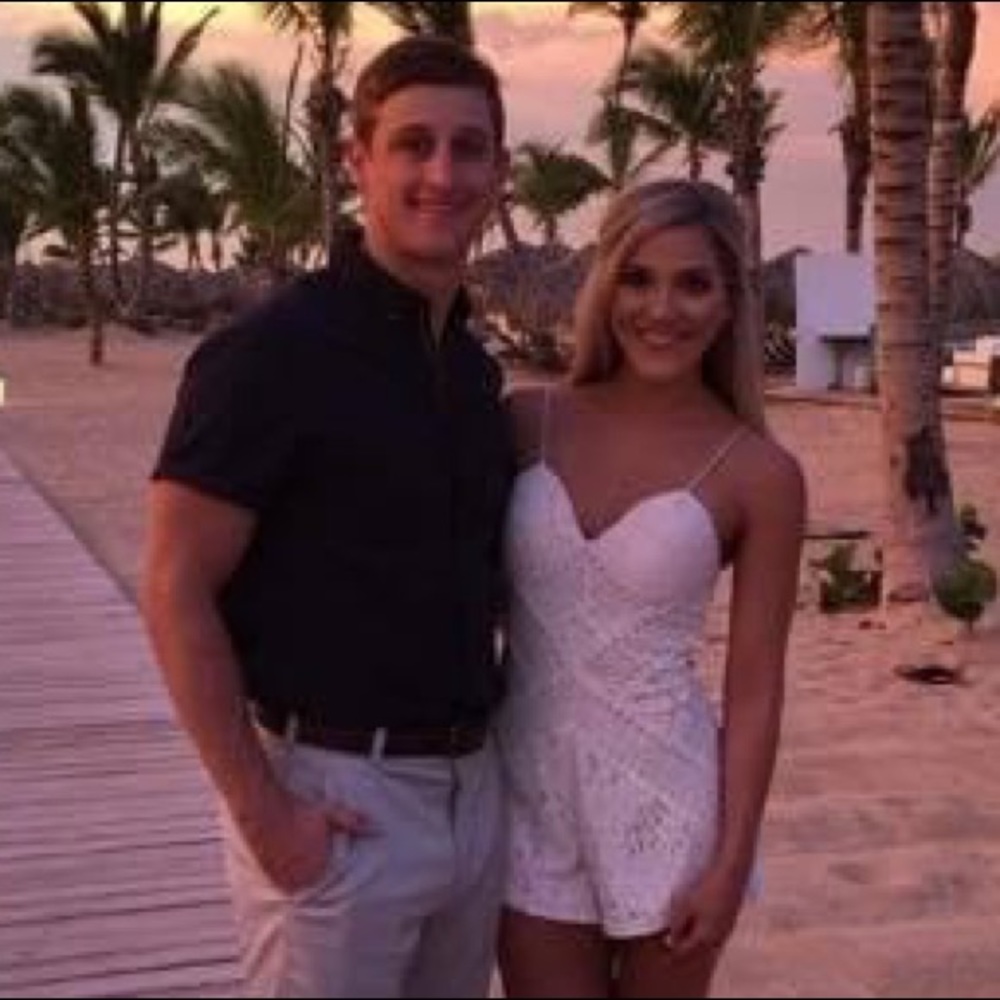 Lace Romper - Picture 2 of 2